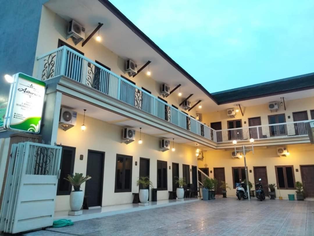 Griya Adhirasa Sumenep Hotel Exterior photo